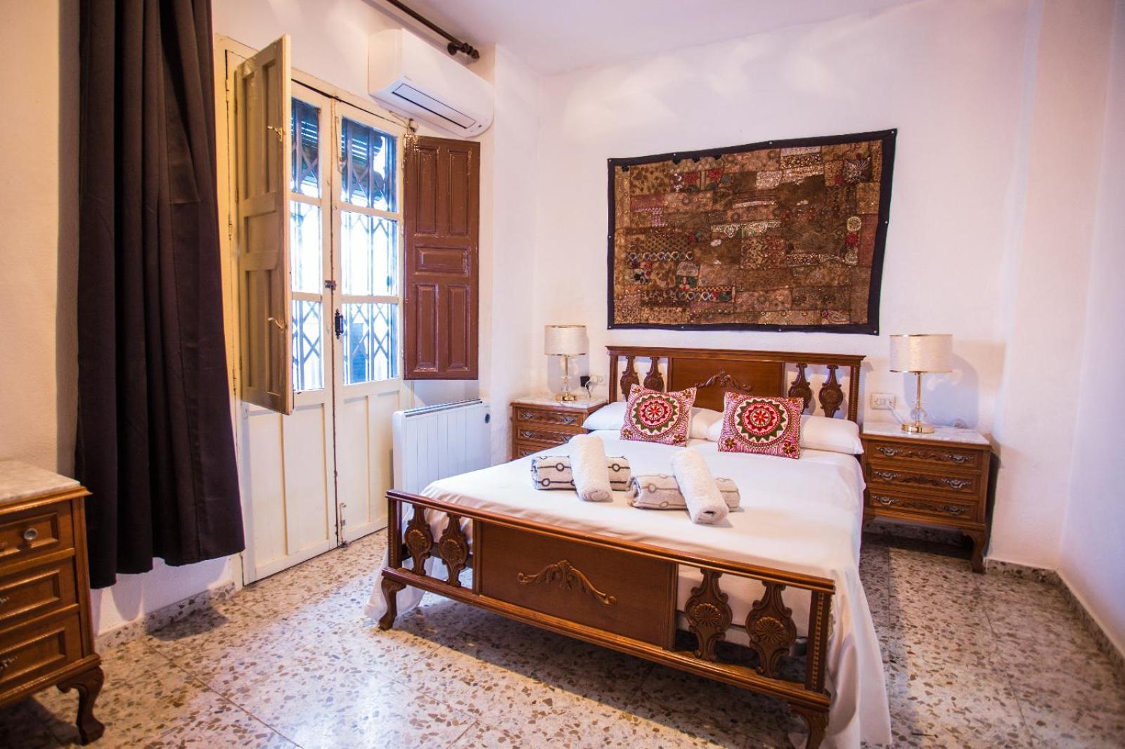 Moorish House In Heart Of Albayzin *
